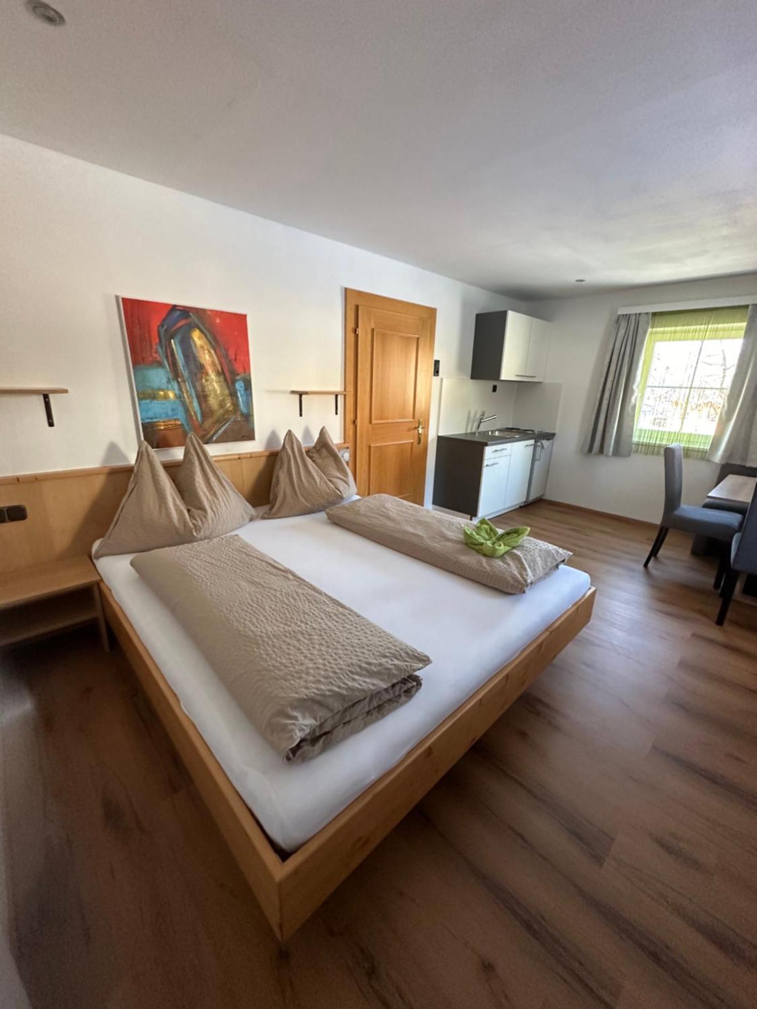 Fruehstueckspension Alpenrose Bed & Breakfast Изельсберг Экстерьер фото